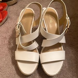 White wedge Michael Kors